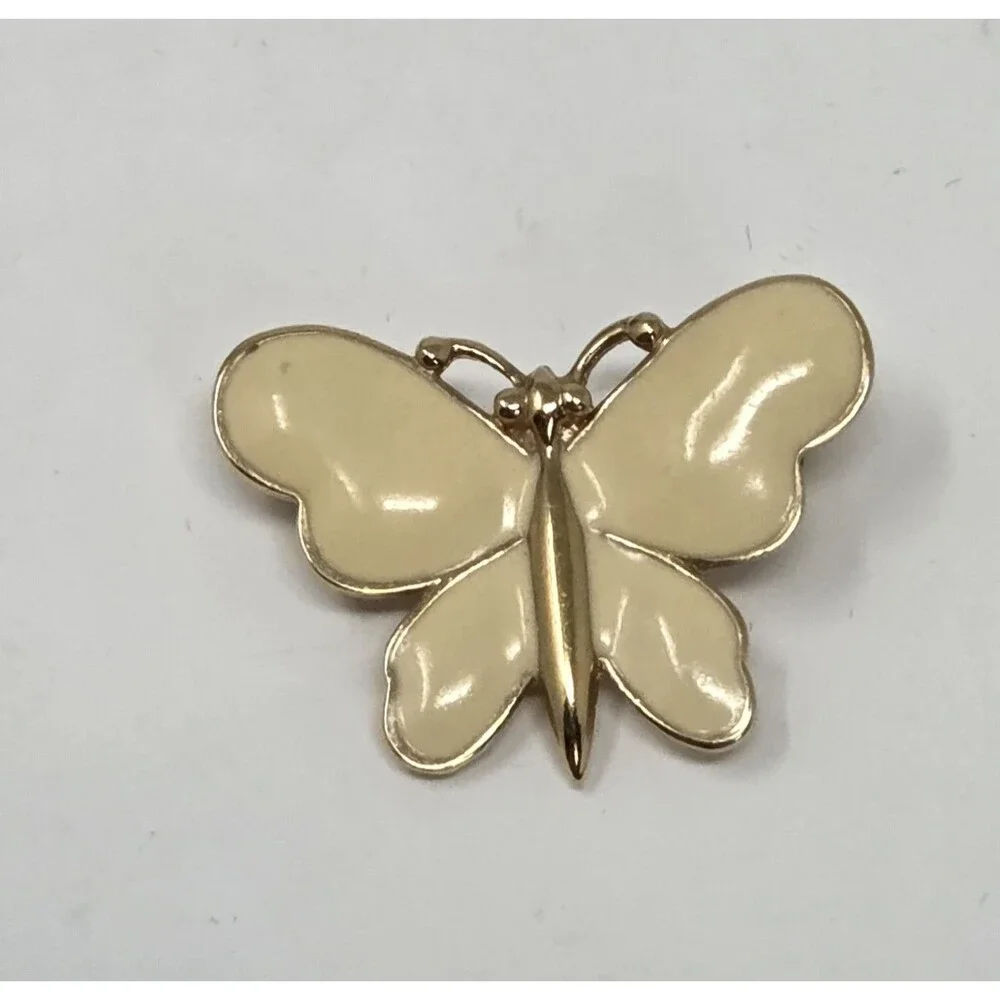 Monet Butterfly‎ Brooch Pin Gold Tone 2